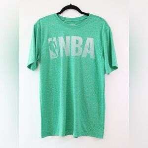 NBA Green Short Sleeve Tee with Prominent Logo Sz Medium